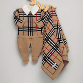 Macacão e Manta - Xadrez - Amêndoa, Preto, Branco e Red